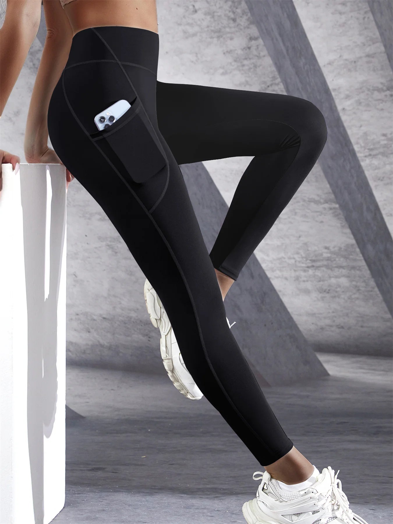 Women’s High-Waist Pocketed Leggings – Stretch Yoga & Running Tights